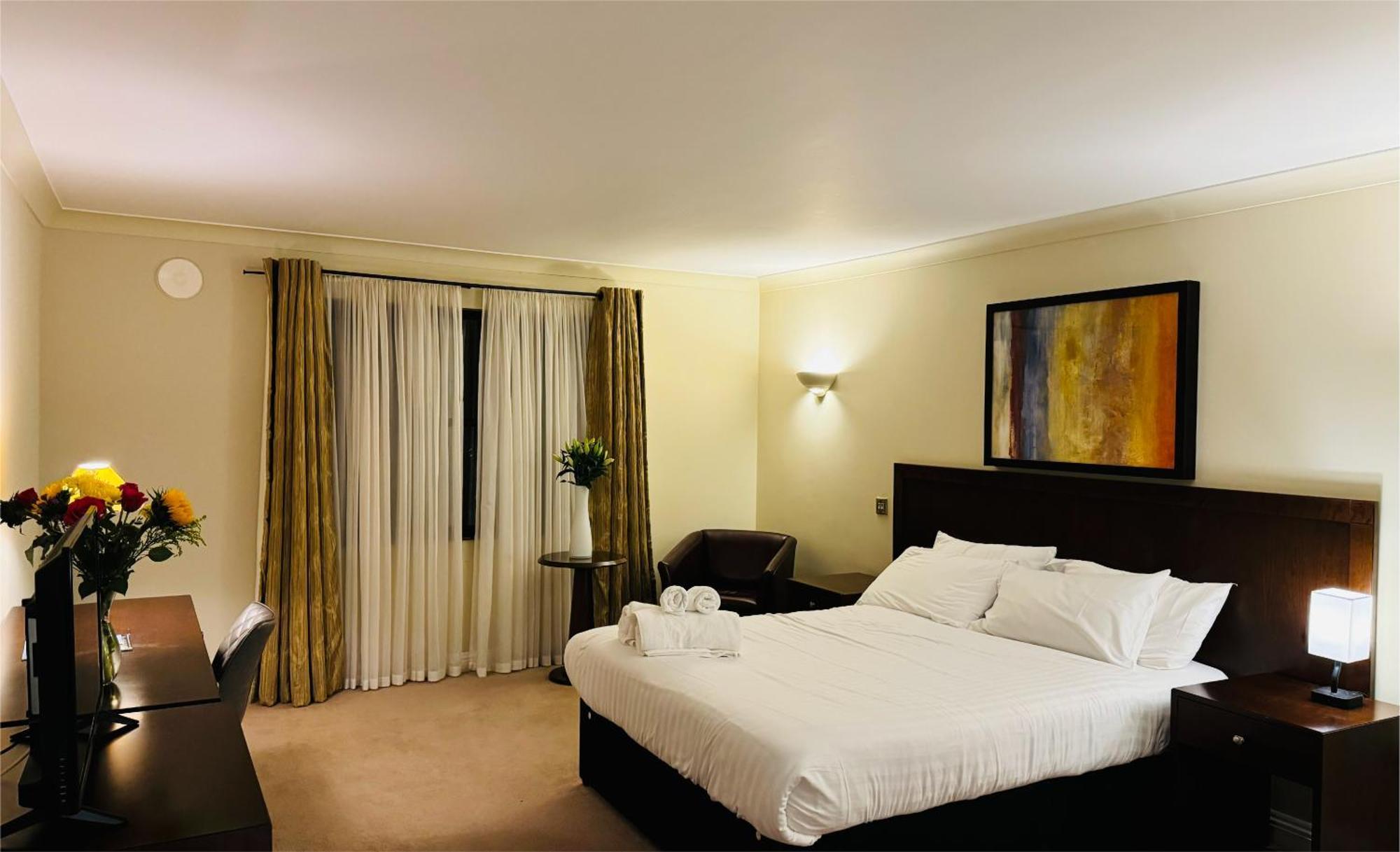 Hustyns Hotel Saint Wenn Extérieur photo